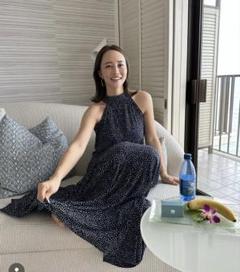 左近鈴乃ちゃん着用！ネイビー ドット柄 ノースリーブ ロングワンピース