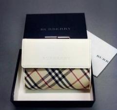 ◼️新品・未使用◼️日本製牛革　バーバリー　Burberry がま口　財布　ボルドー ◼️新品・未使用◼️日本製牛革 バーバリー Burberry がま口