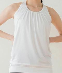 SUKALA フロントギャザータンクトップ　Lサイズ　美品 SUKALA】フロントギャザータンクトップ L - メルカリ