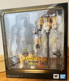 【新品未開封】S.H.Figuarts(フィギュアーツ)重歩兵マンダロリアン