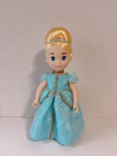 イッツアスモールワールド　シンデレラ　人形　ドール　ディズニー Disney - イッツアスモールワールド シンデレラ ドール