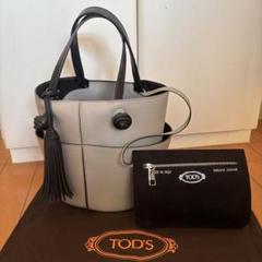 希少★TOD'S トッズ バケットバッグ トートバッグ バケツ型 タッセル 2025年最新】ドッズバケツバックの人気アイテム - メルカリ