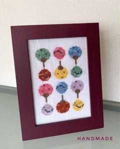 うちわ　水風船　ハンドメイド　クロスステッチ完成品　夏　刺繍