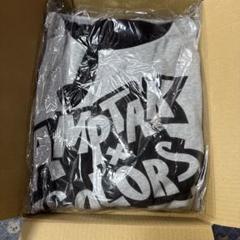 ♦新品♦ ✨AMPTAKxCOLORS✨ バイカラーパーカー AMPTAKxCOLORS バイカラーパーカー - メルカリ