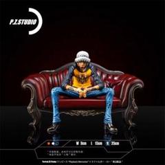 ワンピース　フィギュア　POP 　ロー　専用ソファー(赤) カーペット　セット ワンピース フィギュア POP ロー 専用ソファー(赤) カーペット