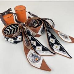 エルメス　ツイリー　コリエ エ シアン　ドット 新品 Twilly 《コリエ・エ・シアン》 | Hermès - エルメス-公式サイト