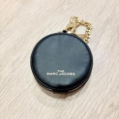 【極美品】マークジェイコブス　ミニポーチ　チャーム ブラック　チェーン 楽天市場】MARC JACOBS マークジェイコブス ミニポーチ THE