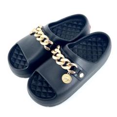 【ほぼ新品】ABC MART ディズニー ゴールドチェーンサンダル 黒 24.0
