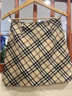 BURBERRY LONDON ミニスカートノバチェック柄 ベージュ 36 BURBERRY LONDON ミニスカートノバチェック柄 ベージュ 36