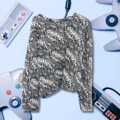 限定SALE♥️ ZARA パイソン柄 スウェット　トレーナー　y2k ギャルのサムネイル