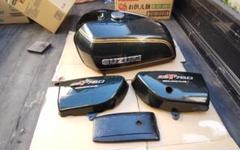 国内物　GT 750 B5　純正外装フルキット　正月謝恩セール 国内物 GT 750 B5 純正外装フルキット 正月謝恩セール - メルカリ