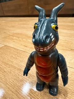 ぶたのはな ソフト焼き玩具 怪獣シリーズ ミステラー星人（善）/（悪） セット UDS5000_alienbat2.jpg?v=1744961907