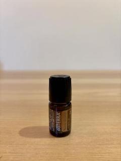 ドテラオイル　ベチバー　ナイオウッド ベチバー | doTERRA エッセンシャルオイル | doTERRA Essential Oils