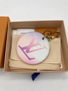 LOUIS VUITTON ルイヴィトン ポルト クレ・イリュストレ