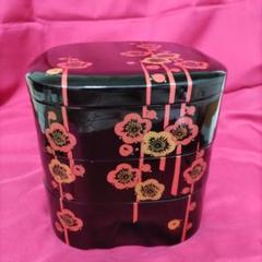 本うるし塗り木製漆器信夫（しのぶ）柄重箱三段重