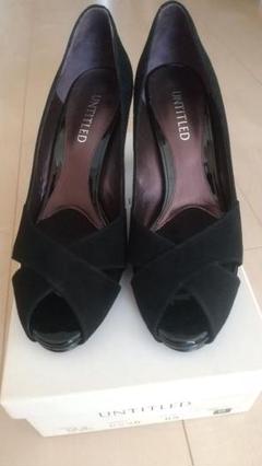 美品アンタイトル UNTITLEオープントゥパンプス黒エナメルハイヒールブラック 8cmヒール エナメル ハイヒール ピンヒール ポインテッドトゥ 春