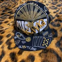 ド派手なキャップ　king シティーハンター　XLサイズ　CAP GOLDのサムネイル