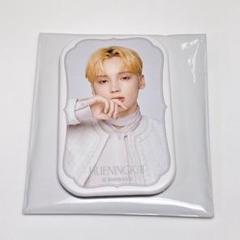 TOMORROW X TOGETHER - TXT トゥバ ミュージアム トートバッグ ネームチャーム ヨンジュン 2点 TOMORROW X TOGETHER MUSEUM txt トゥバ ミュージアム トート