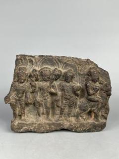 仏教美術ガンダーラ美術　石仏レリーフ彫刻人物像　石彫装飾　 古代インド　古物保証 仏教美術ガンダーラ美術 石仏レリーフ彫刻人物像 石彫装飾 古代