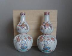 色絵花鳥文　瓔珞文　鳳凰文　神具　榊　花器　花瓶　酒器　徳利 1本　 2426 色絵花鳥文 瓔珞文 鳳凰文 神具 榊 花器 花瓶 酒器 徳利 1本 2426