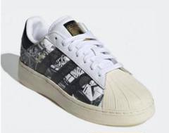 2025年最新】adidas starwars スニーカーの人気アイテム - メルカリ