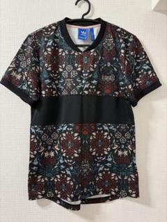 adidas originals 花柄 Tシャツ