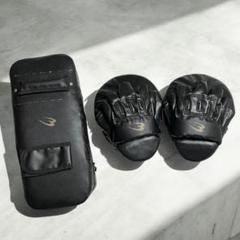 BODY MAKER パンチングミット　キックミット　格闘技　ミットセット