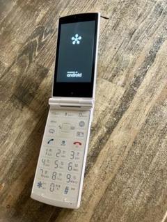 Mode 1 RETRO 折りたたみ式スマートフォン ガラケー型Androidのサムネイル