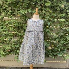 ワンピース　花柄　リボン　110