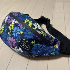 kiu 花柄 ボディバッグ 撥水