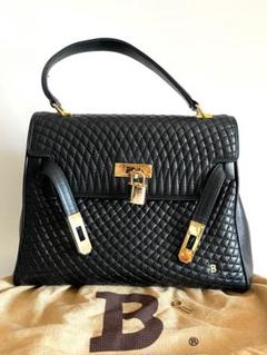 2025年最新】bally キルティングバッグの人気アイテム - メルカリ