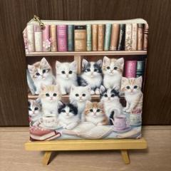 ゆきちゃん様　ご依頼品　　猫ちゃんパネル生地　ハンドメイド　トートバック ゆきちゃん様 御依頼分（猫と花のイラストビッグ トートバッグ