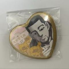 金カム 尾形百之助 愛です 缶バッジ Amazon.co.jp: ゴールデンカムイ 尾形 愛です 缶バッジ 過去