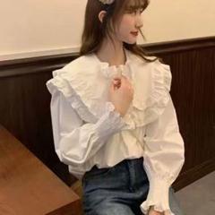 春のお出かけに♡ビッグカラートップス　フリル襟シンプルデザイン