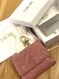 Dior ディオール Dior Caro ウォレット パウダーピンク Caro Dior(ディオール) 財布・小物(レディース) - 海外通販のBUYMA