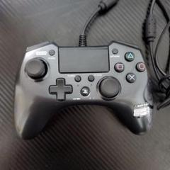 有線PS4コントローラー ブラック