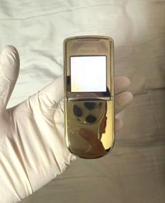 Nokia 8800 ゴールド折りたたみ式携帯電話 - メルカリ