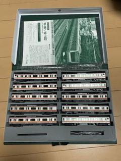 KATO E233系0番台H編成トイレ設置車10両セット Amazon.co.jp: ！KATO カトー 10-1622 E233系 中央線(H編成)4両
