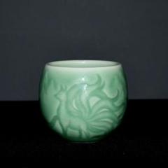 中国美術2つ 湯呑 茶器 青磁 煎茶道具 青花紋 煎茶器 送料込み