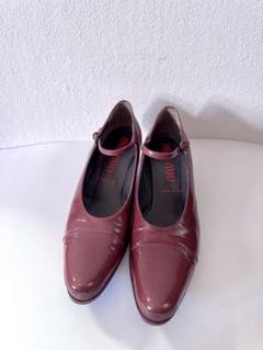 Miu Miu バーガンディ ストラップヒール 靴