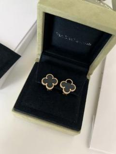 ヴァンクリーフ ヴィンテージアルハンブラ ピアス オニキス