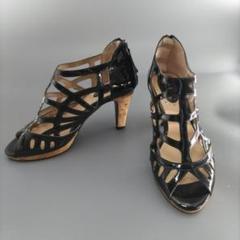 Pitti Feminine ブラックオープントゥヒール 24.0cm