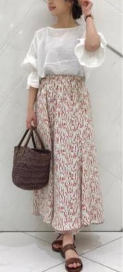 新品 フラワープリント ロングスカート マキシスカート フレアスカート 花柄