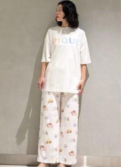 新品 未使用 ベアワンポイントTシャツ&ベア柄ロングパンツ ホワイト 新品 未使用 ベアワンポイントTシャツ&ベア柄ロングパンツ
