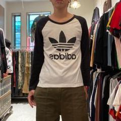adidas M c-boy y2k トレフォイル デカロゴ ラグランロンTのサムネイル