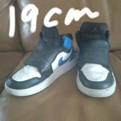 NIKESKYJORDANジョーダン1