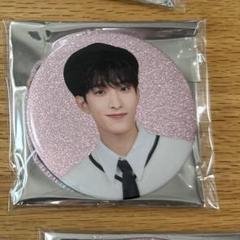 SEVENTEEN セブチHOLIDAY JAPAN ペンミ ドギョム 缶バッジ SEVENTEEN HOLIDAY ペンミ 缶バッジ DK ドギョム - メルカリ