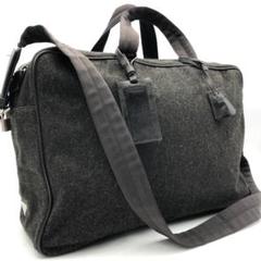 希少 極美品 プラダ 2way ボストンバッグ 三角ロゴ 鍵付 ウール 本革 黒