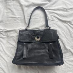 yslイヴサンローラン ハンドバッグ ミューズトゥ ブラック ショルダーバッグ