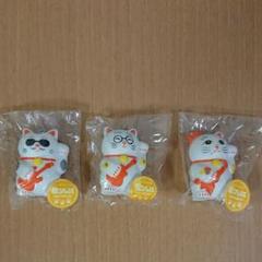 アルフィー THE ALFEE 招き猫 キーホルダーとピンバッチ